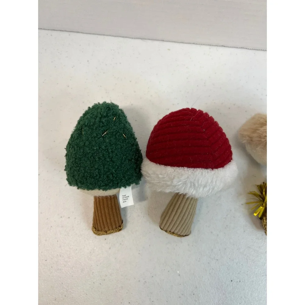 Wondershop Mushroom Christmas Ornaments Set of 4 Red Green Tan Plush Fabric